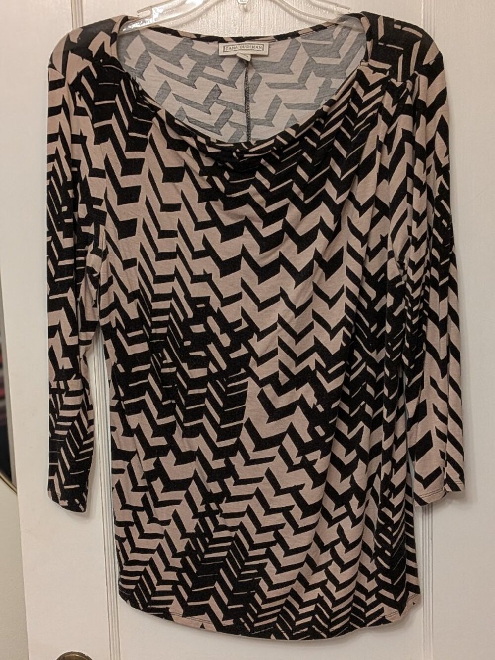 Dana Buchman Top - size Large